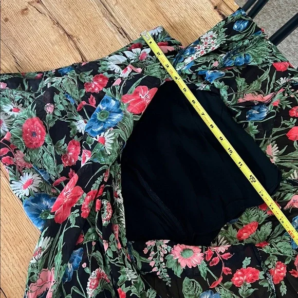 Reformation Cottage Core Y2K Floral Flowy Front Slit Maxi Skirt, Estimated S/M - Picture 6 of 10